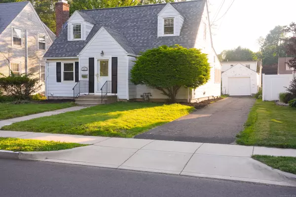 71 Princeton Street, West Hartford, CT 06110