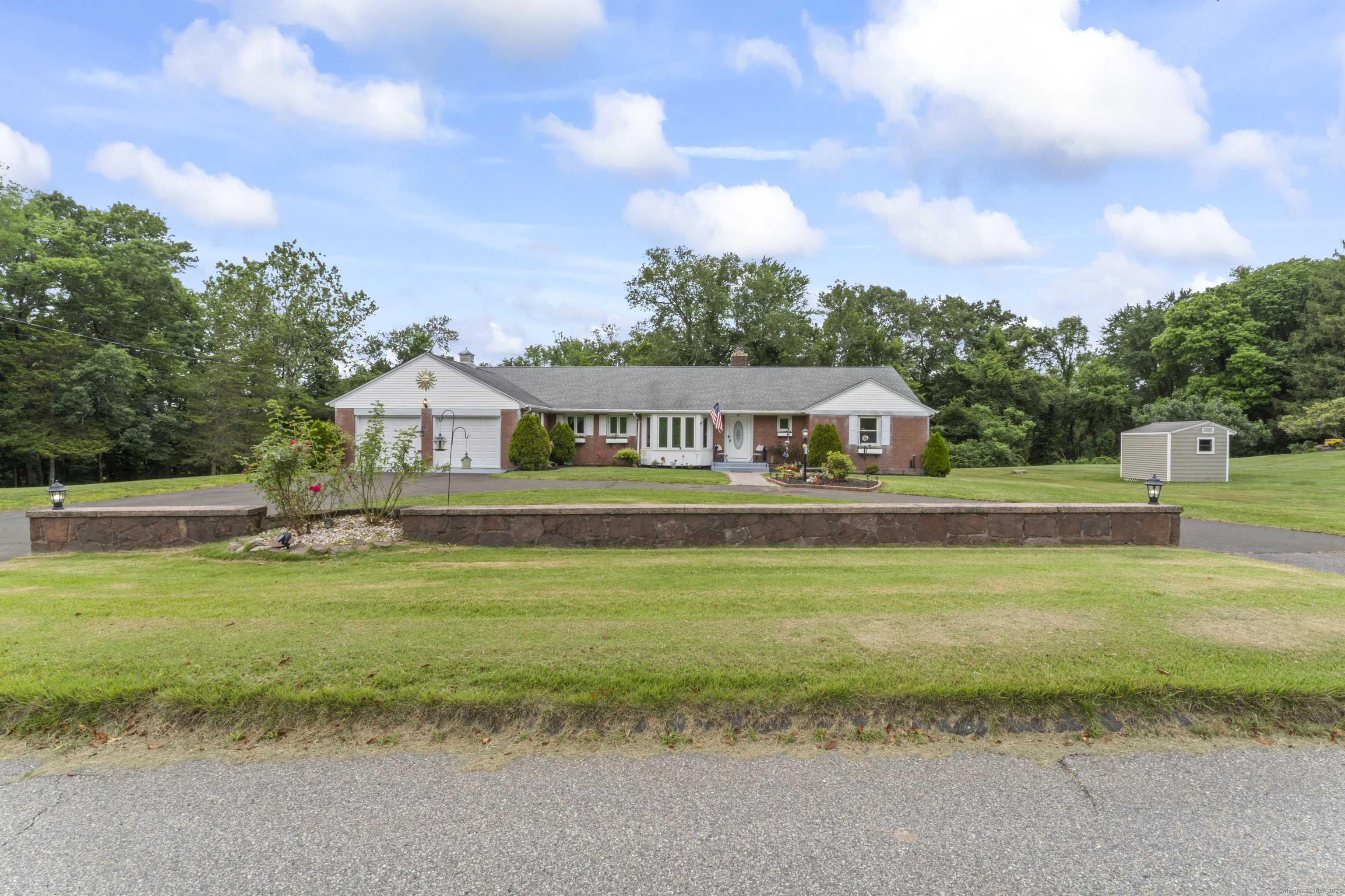 Middletown, CT 06457,624 Kelsey Street