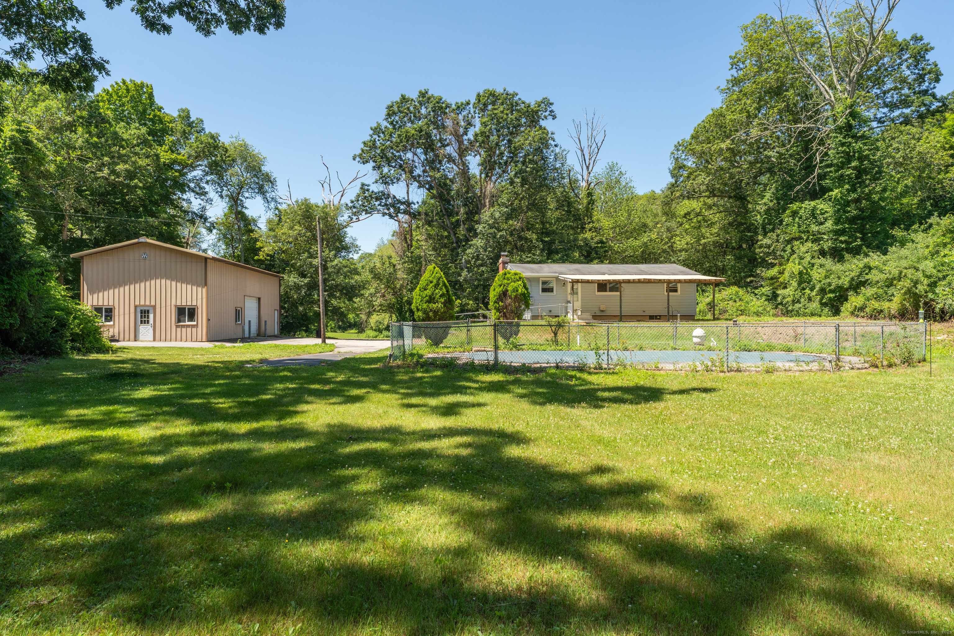Montville, CT 06370,37 Chesterfield Road