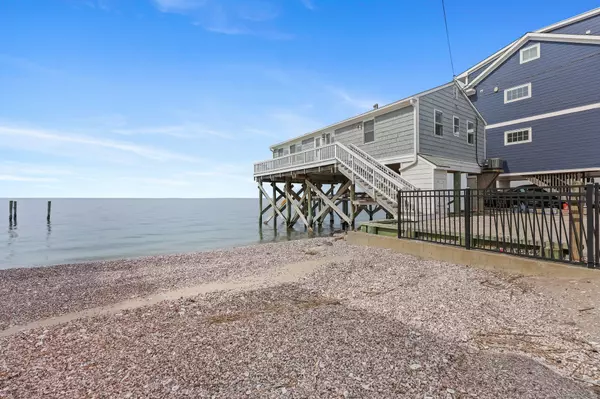 Fairfield, CT 06824,2167 Fairfield Beach Road