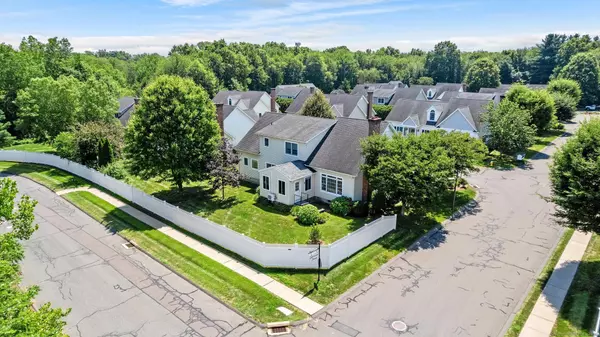Suffield, CT 06078,2 Charles Court