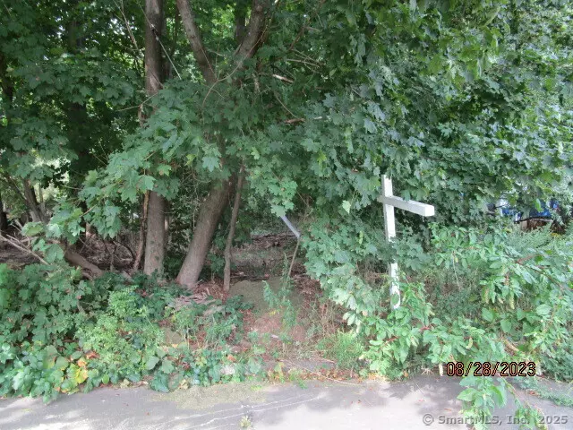 Hamden, CT 06518,175 Colony Street