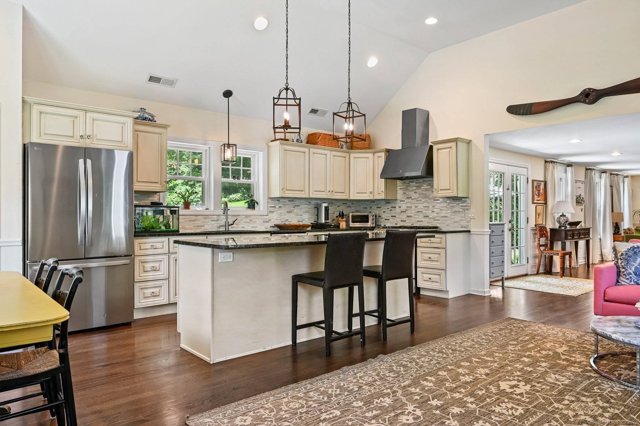 Ridgefield, CT 06877,311 Wilton Road East