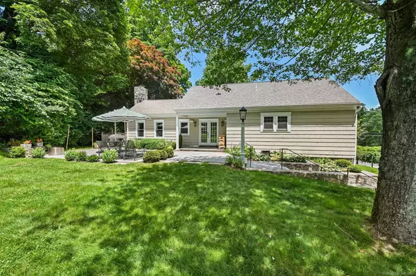 Ridgefield, CT 06877,311 Wilton Road East