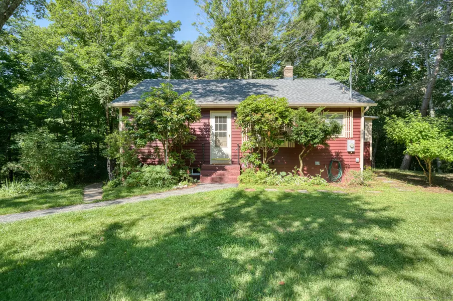 46 Mulberry Road, Mansfield, CT 06250