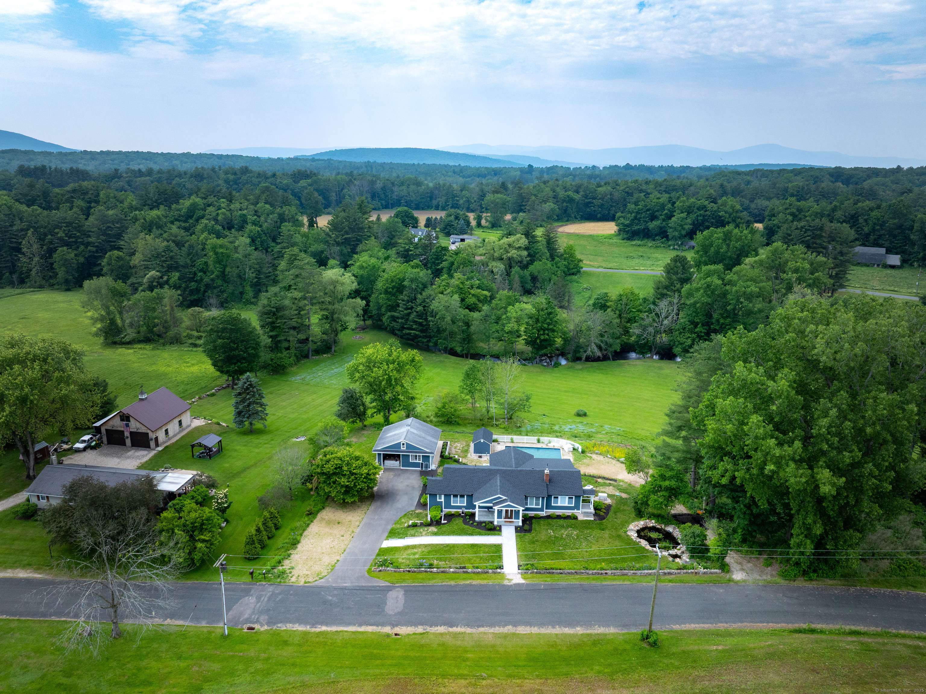 North Canaan, CT 06018,35 Emmons Lane
