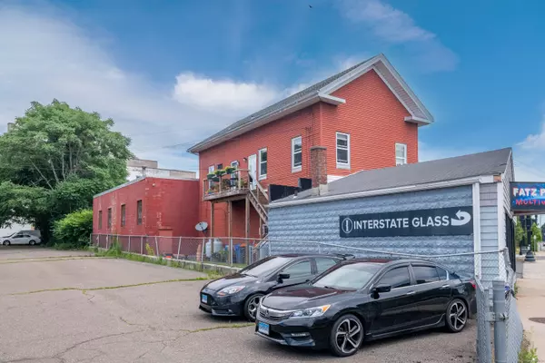 Meriden, CT 06451,109 Hanover Street