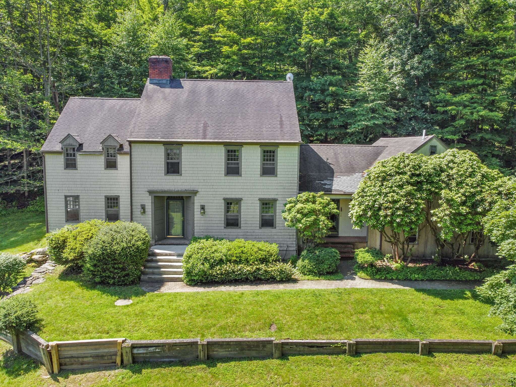 14 Concord Ridge Road, Newtown, CT 06470