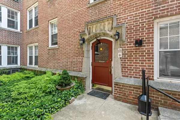 Stamford, CT 06901,639 Summer Street #APT 22