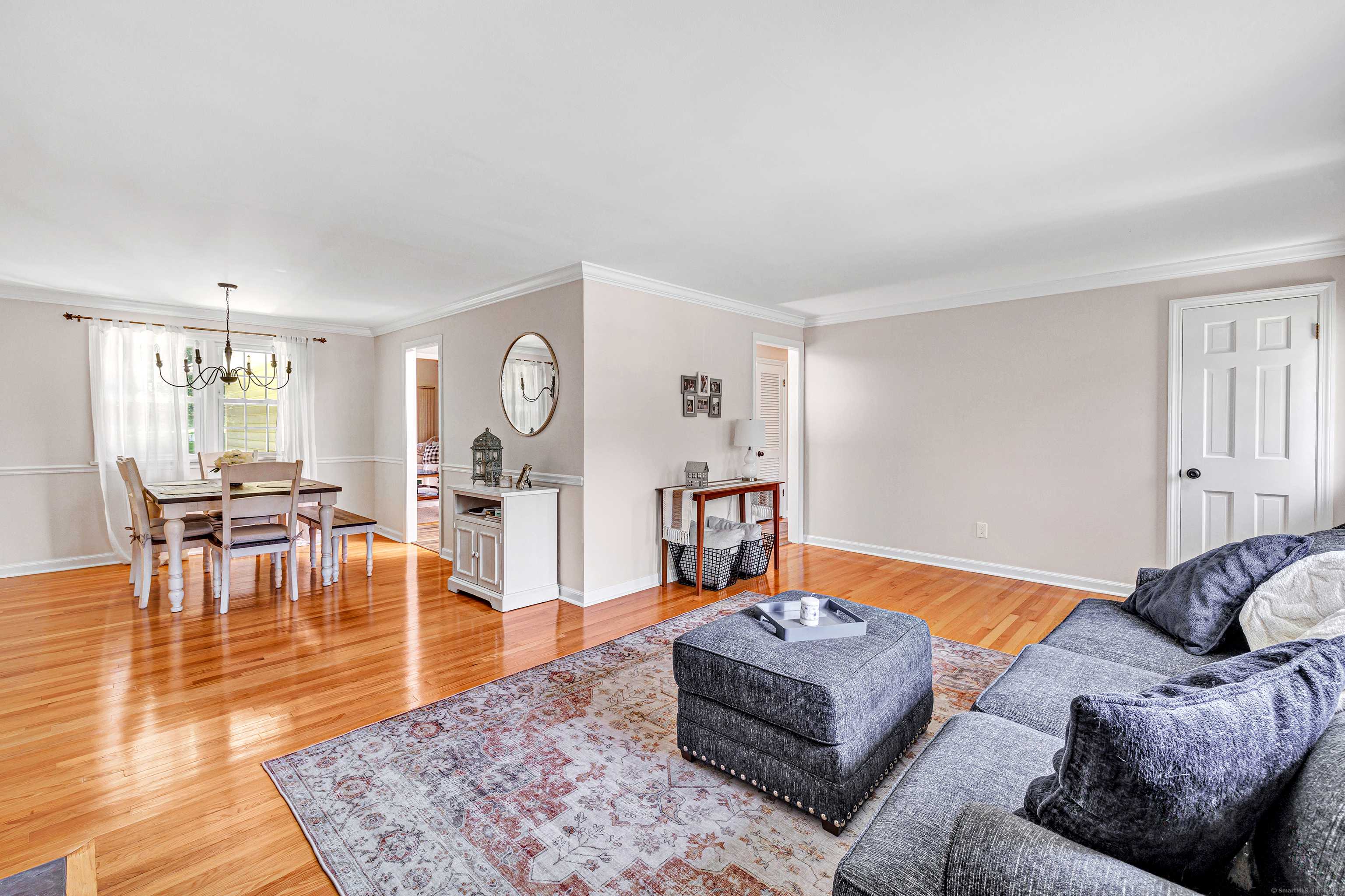 Shelton, CT 06484,48 Longmeadow Road