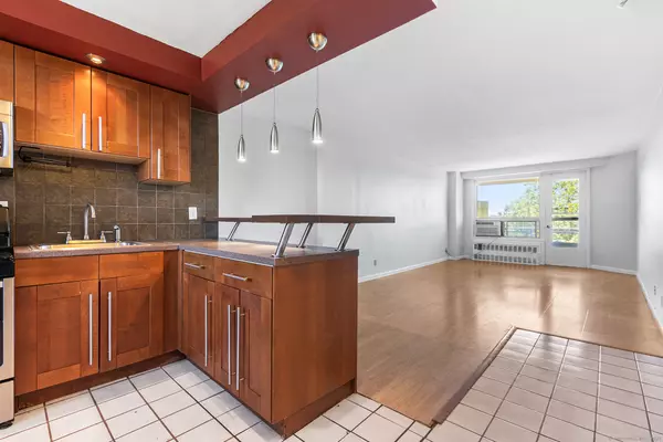 Stamford, CT 06902,71 Strawberry Hill Avenue #APT 820