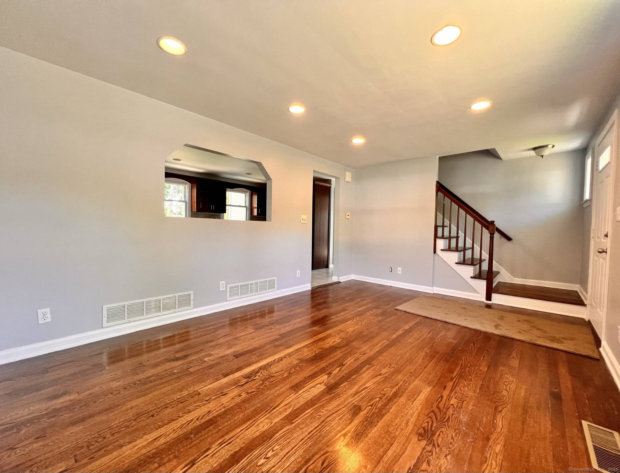 Naugatuck, CT 06770,209 Spencer Street #B