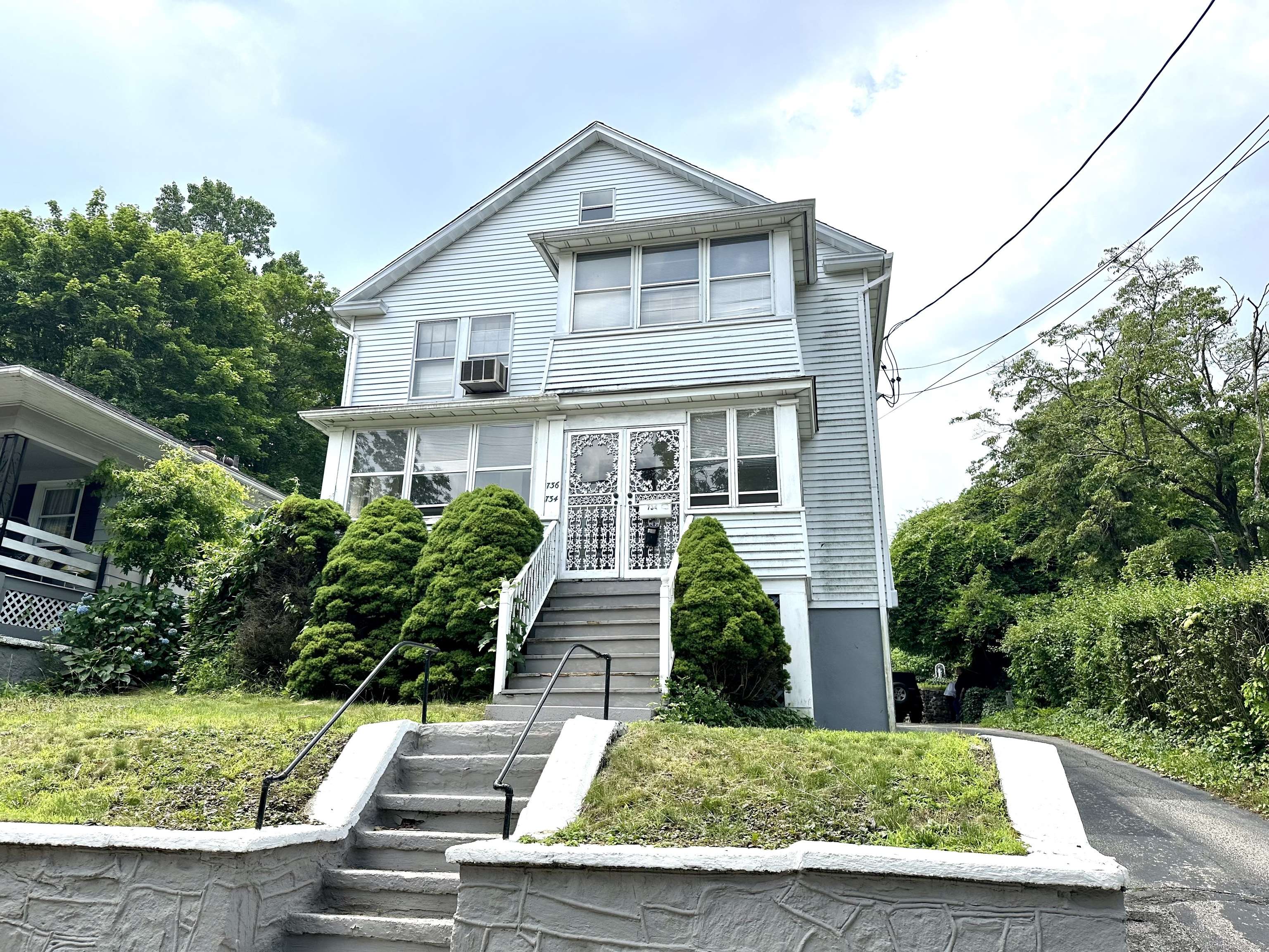 734 Howe Avenue, Shelton, CT 06484