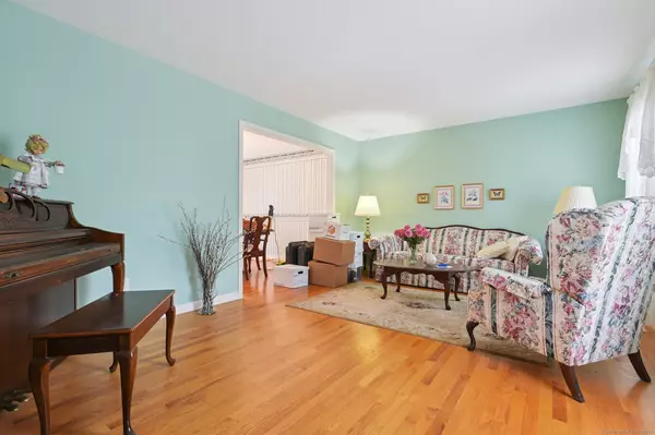 Madison, CT 06443,72 Kelsey Springs Drive