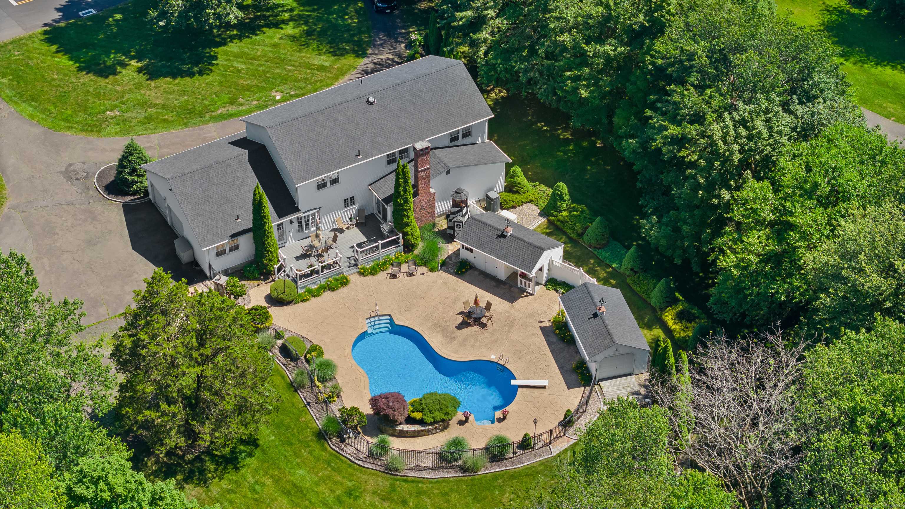 40 Hawley Road, Danbury, CT 06811