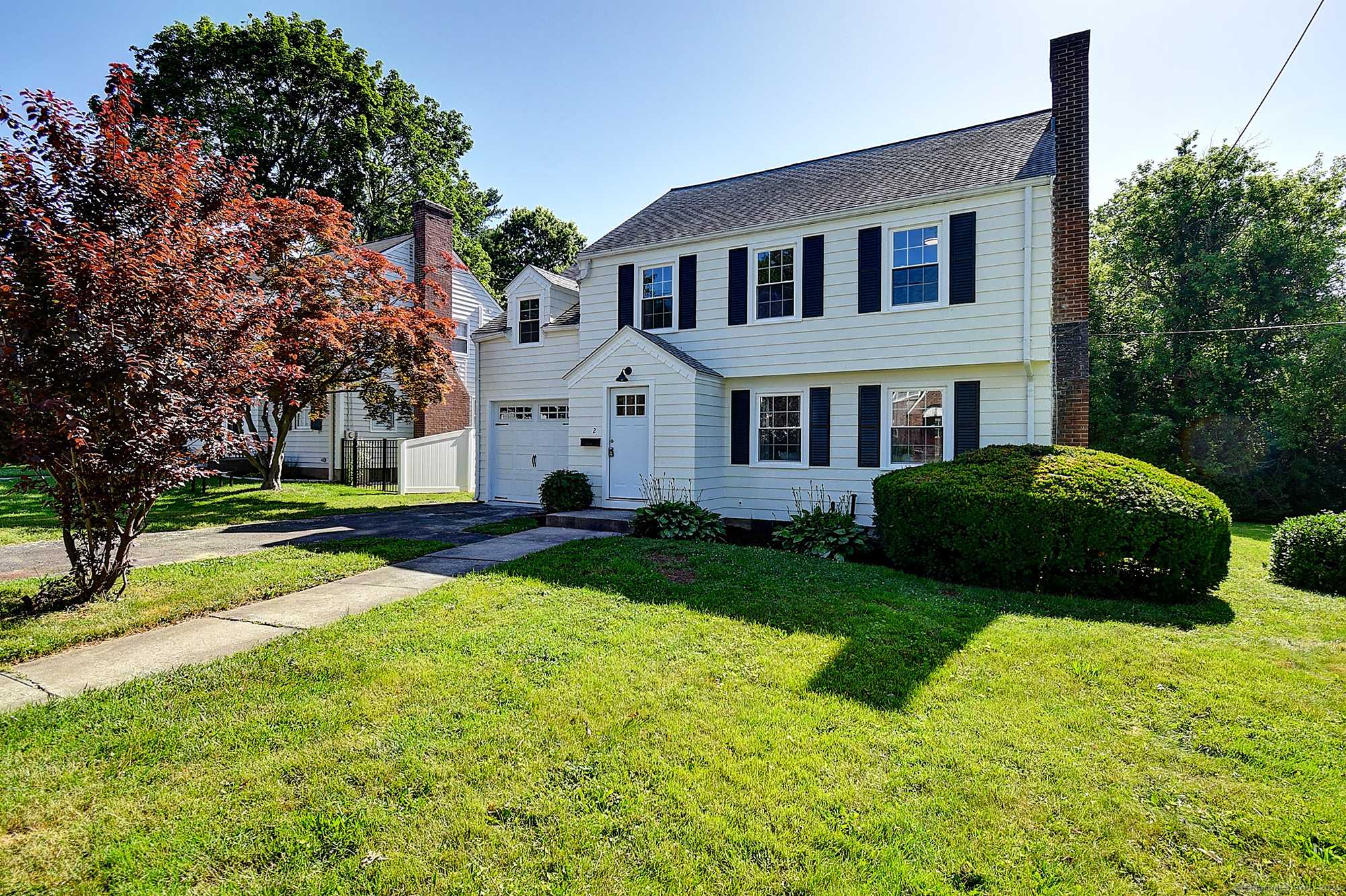 2 Middlefield Drive, West Hartford, CT 06107