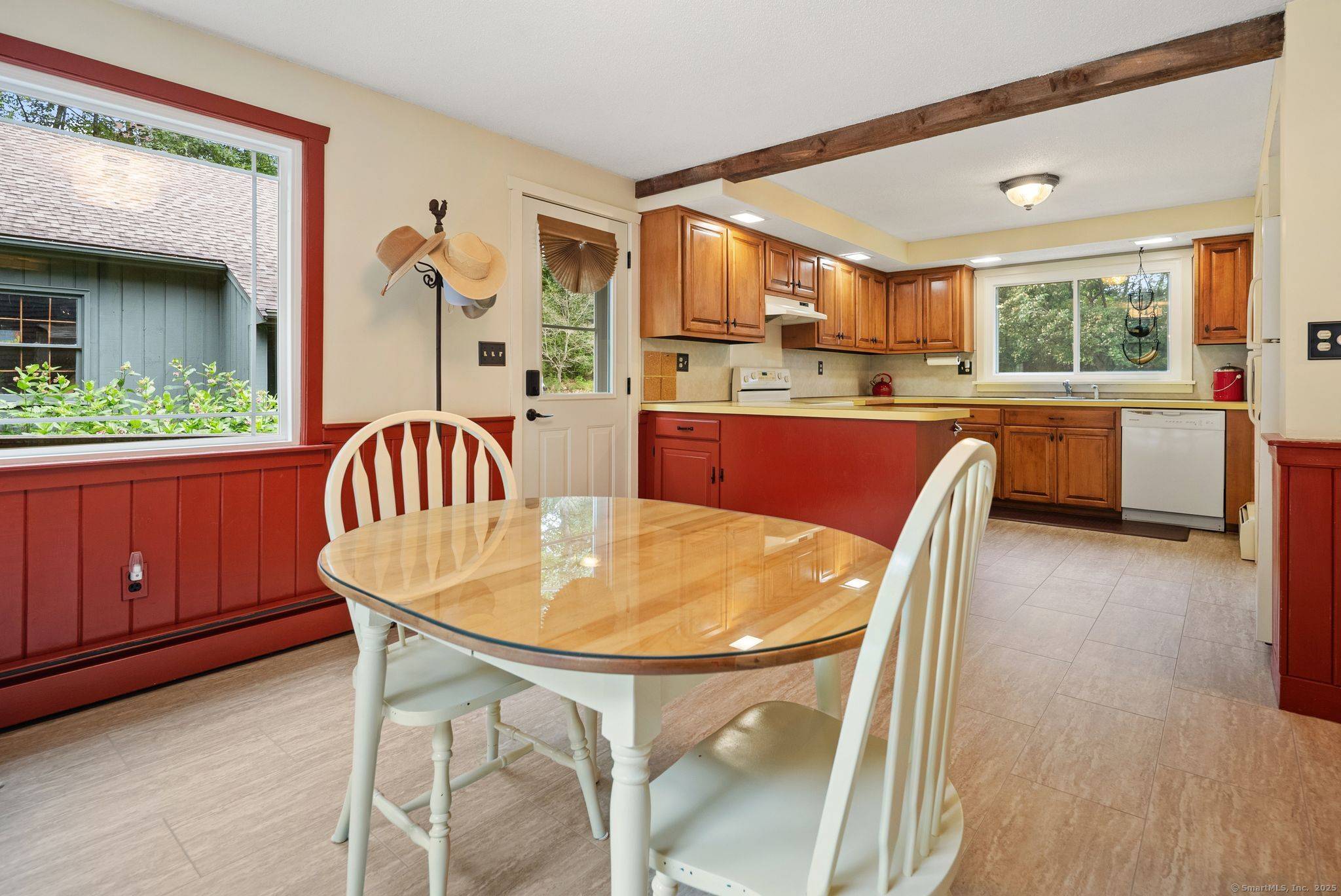 Andover, CT 06232,34 Wales Road