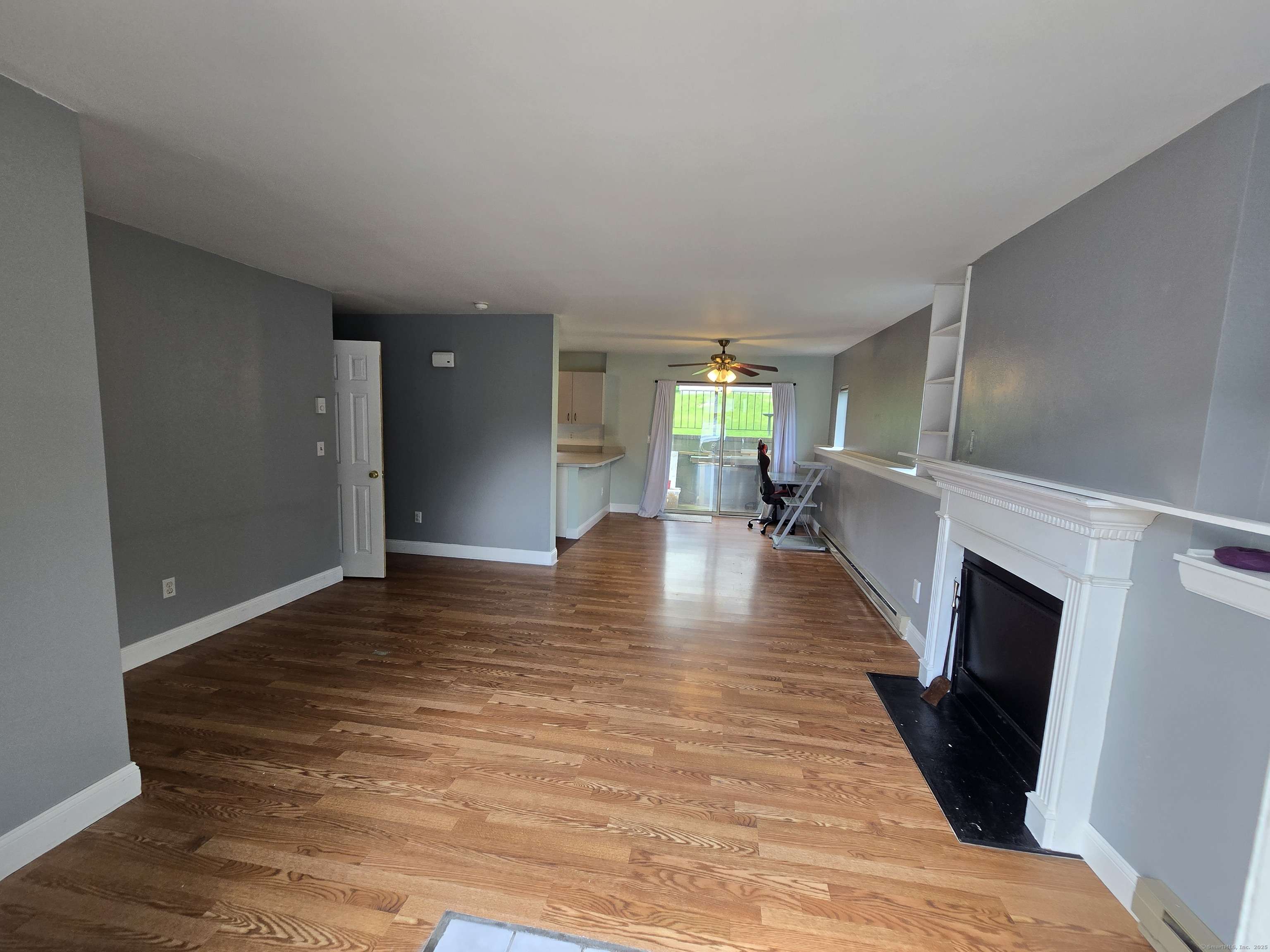 Waterbury, CT 06708,925 Oronoke Road #28J