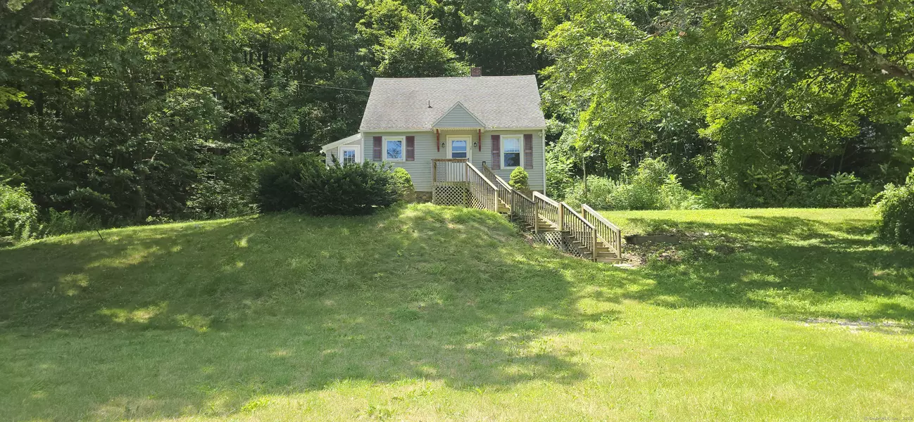 99 Norfolk Road, Winchester, CT 06098