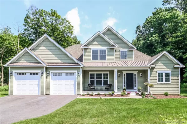 11 Tall Oaks Drive #11, New Milford, CT 06776