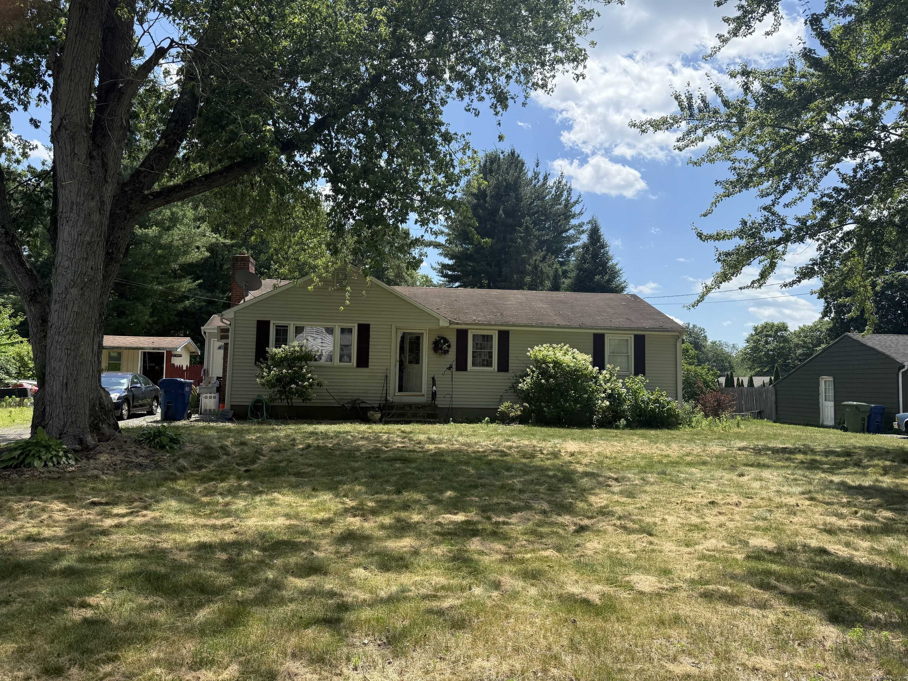 39 Old Kennedy Road, Windsor, CT 06095