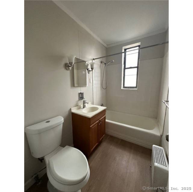 Hartford, CT 06105,276 Collins Street