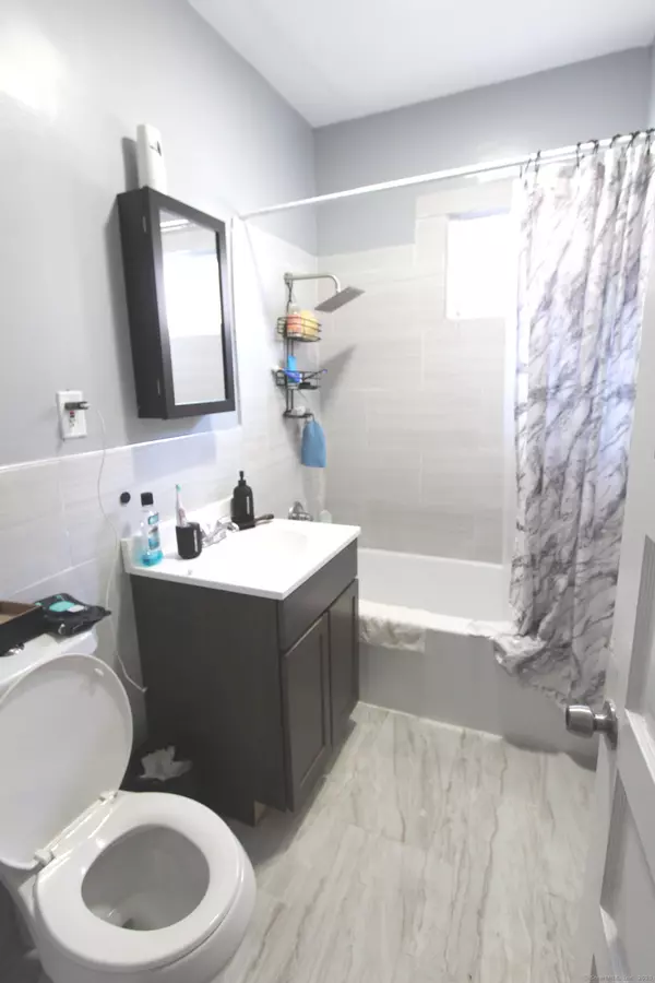 Hartford, CT 06114,183 Preston Street