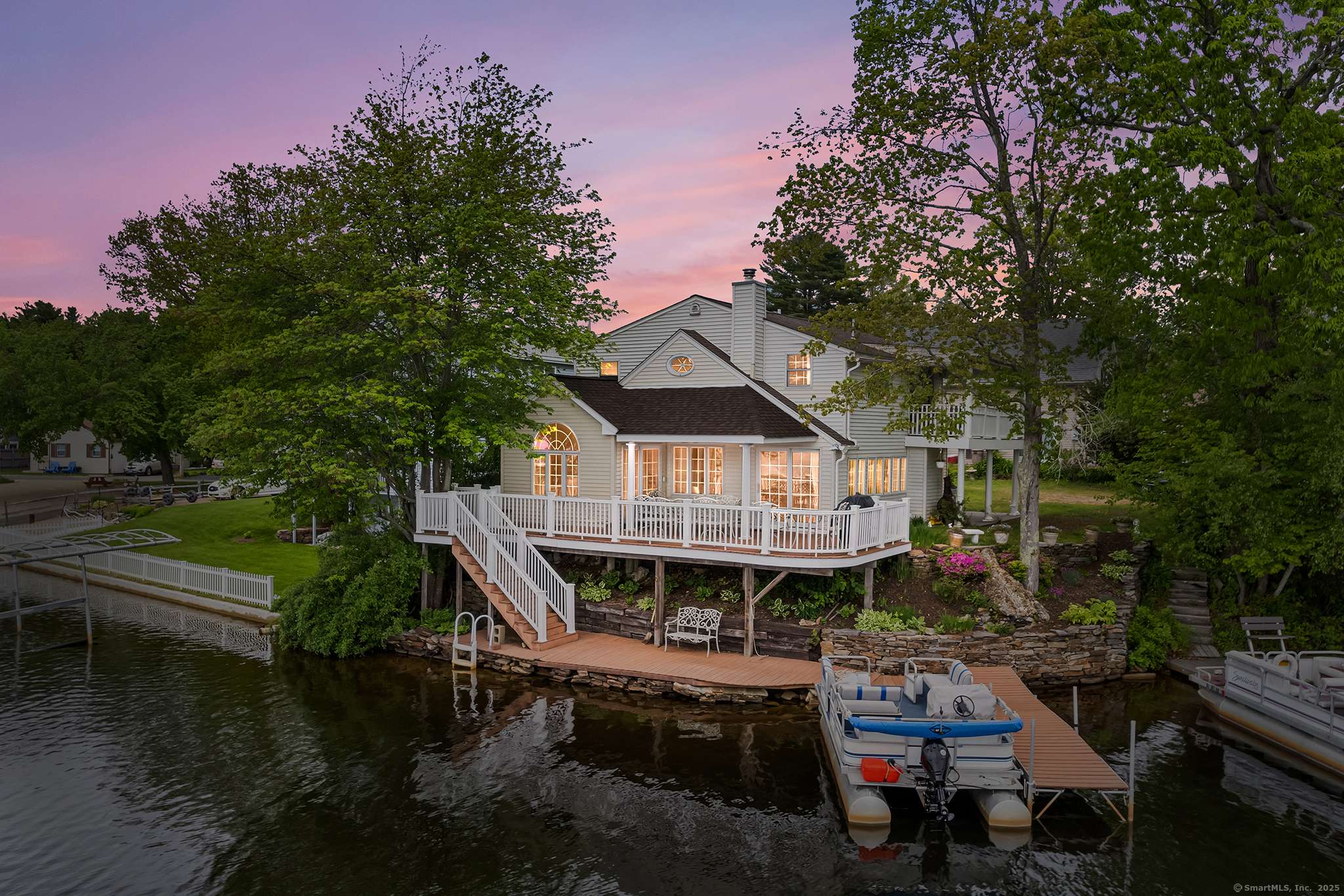 11 Bayside Drive, Wales, MA 01081