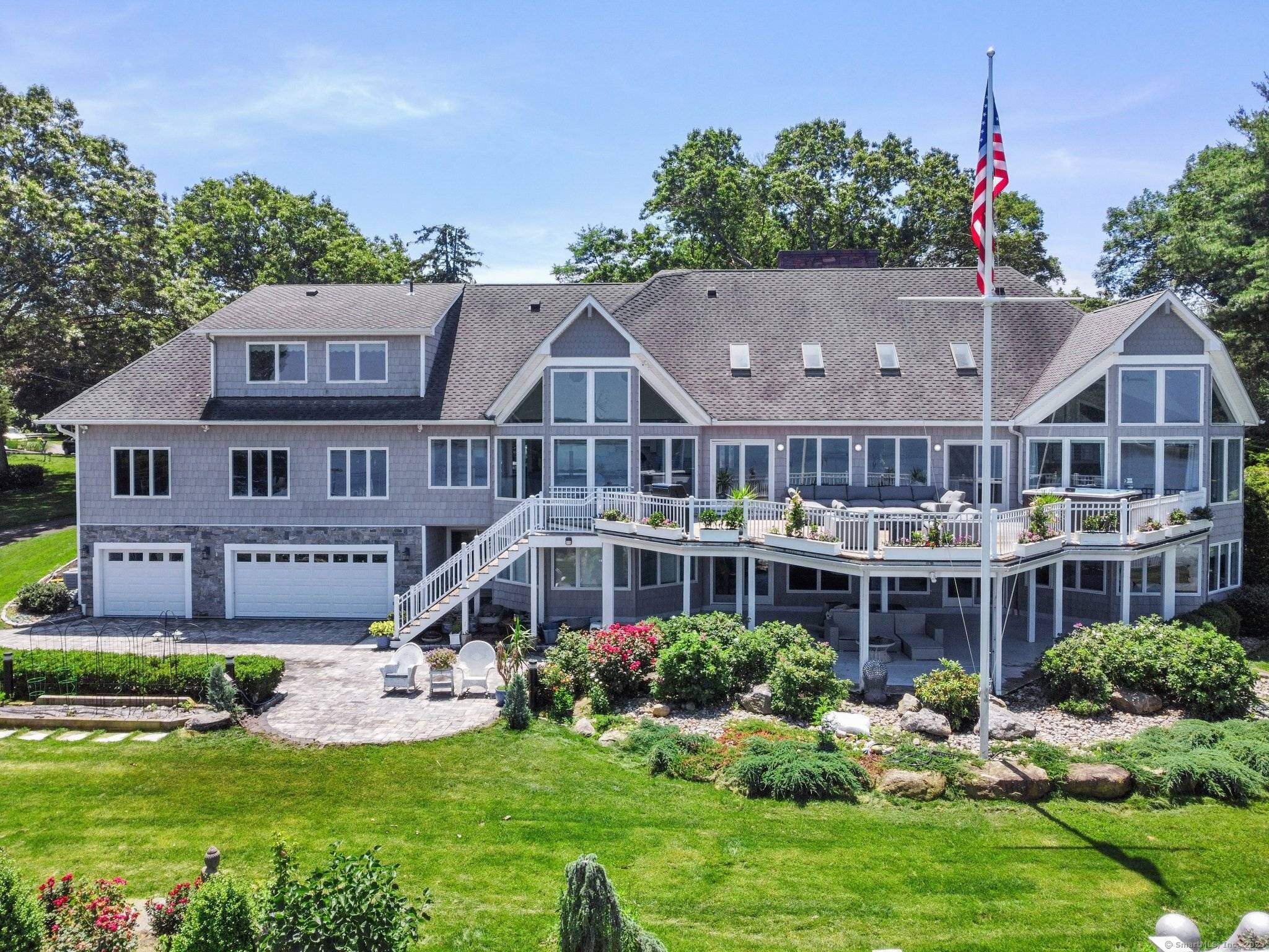 12 Rocky Point Road, Old Saybrook, CT 06475