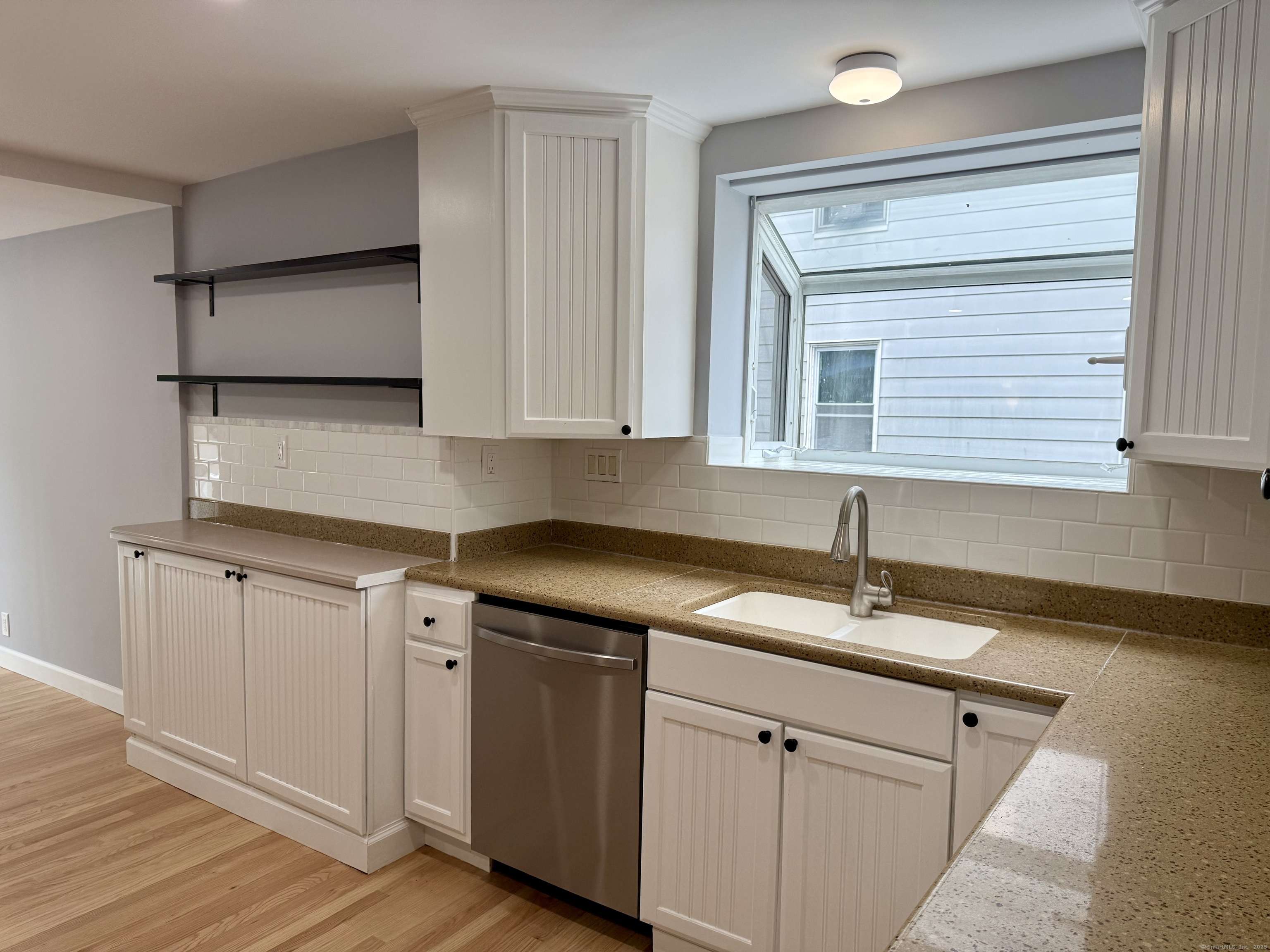 Stratford, CT 06614,654 Nichols Avenue