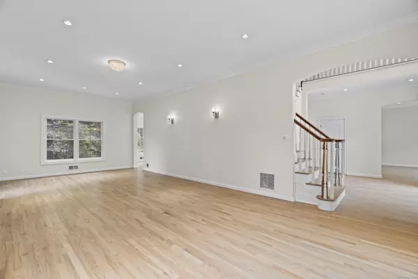 New Haven, CT 06513,442 Lexington Avenue