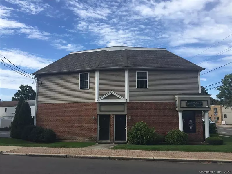 571 Main Street #2, Branford, CT 06405