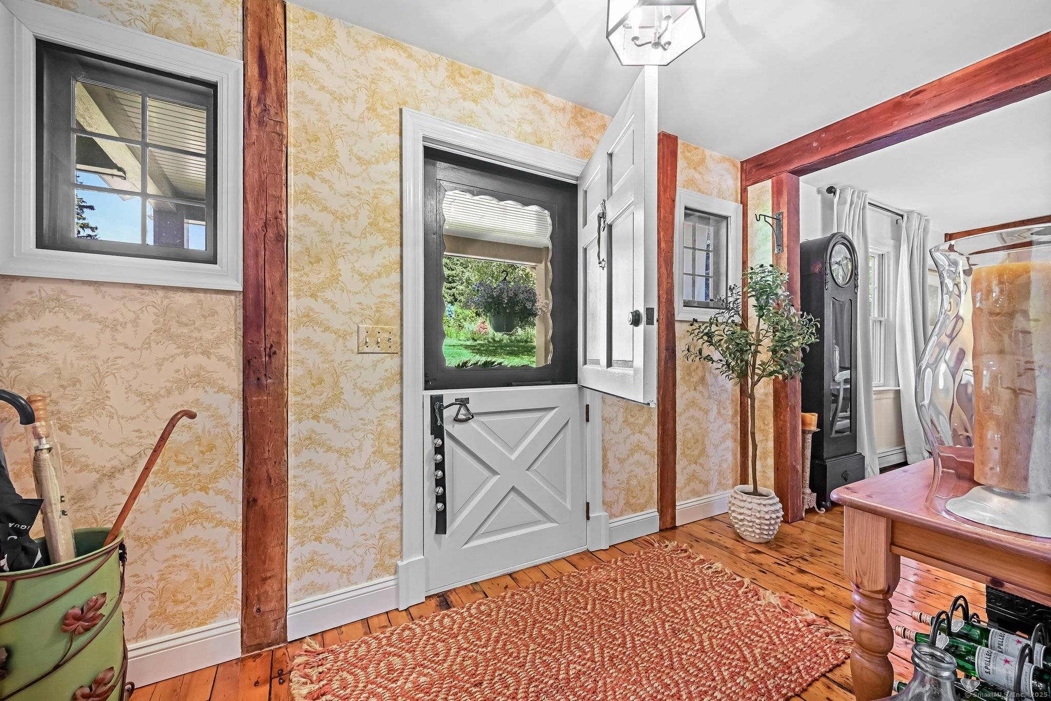 Ridgefield, CT 06877,75 Saint Johns Road