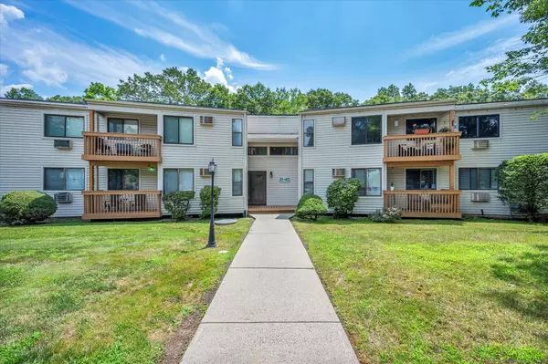 34 Woodland Drive #34, Cromwell, CT 06416