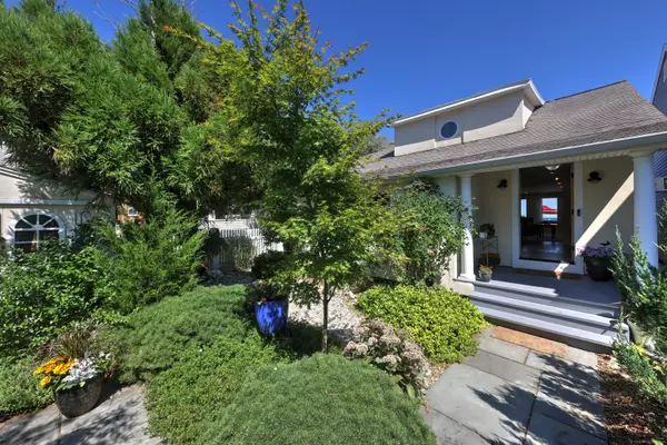61 Milford Point Road, Milford, CT 06460