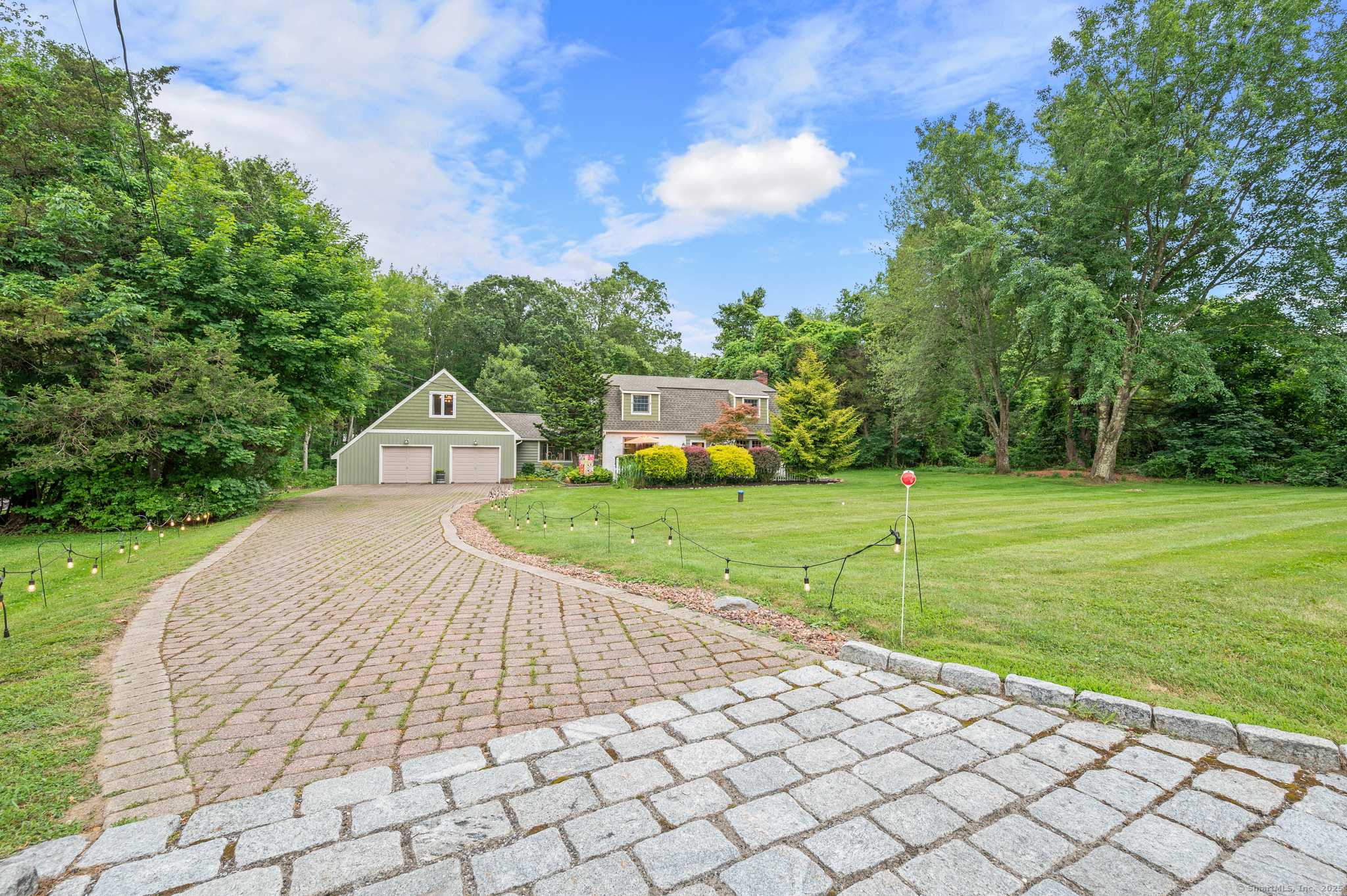 140 Woodland Hills Road, Southbury, CT 06488