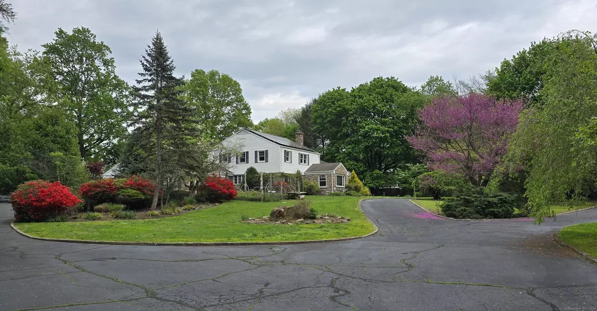 Norwalk, CT 06850,28 Fox Run Road