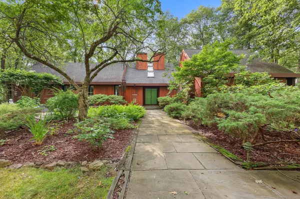 22 Blackberry Drive East, Stamford, CT 06903