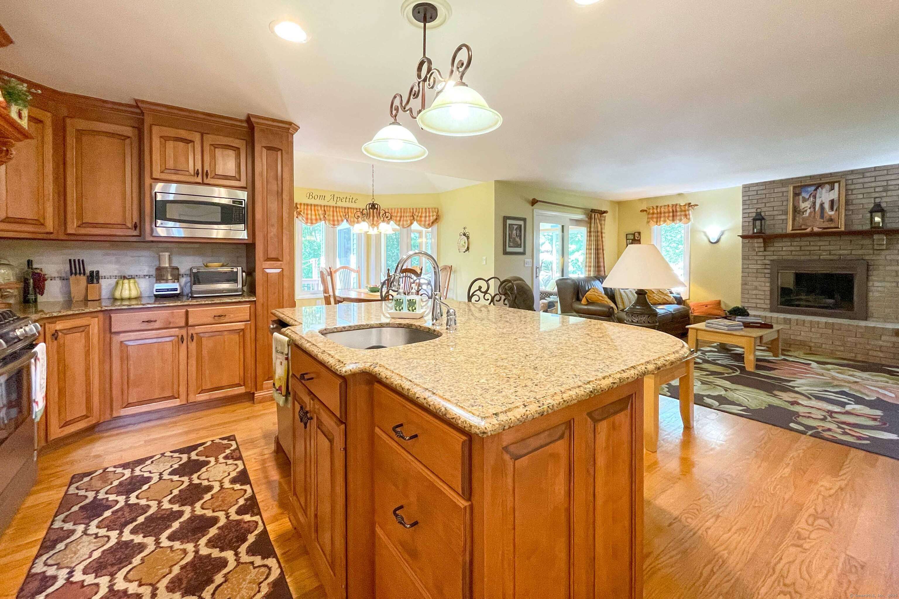 Newington, CT 06111,59 Kimberley Road