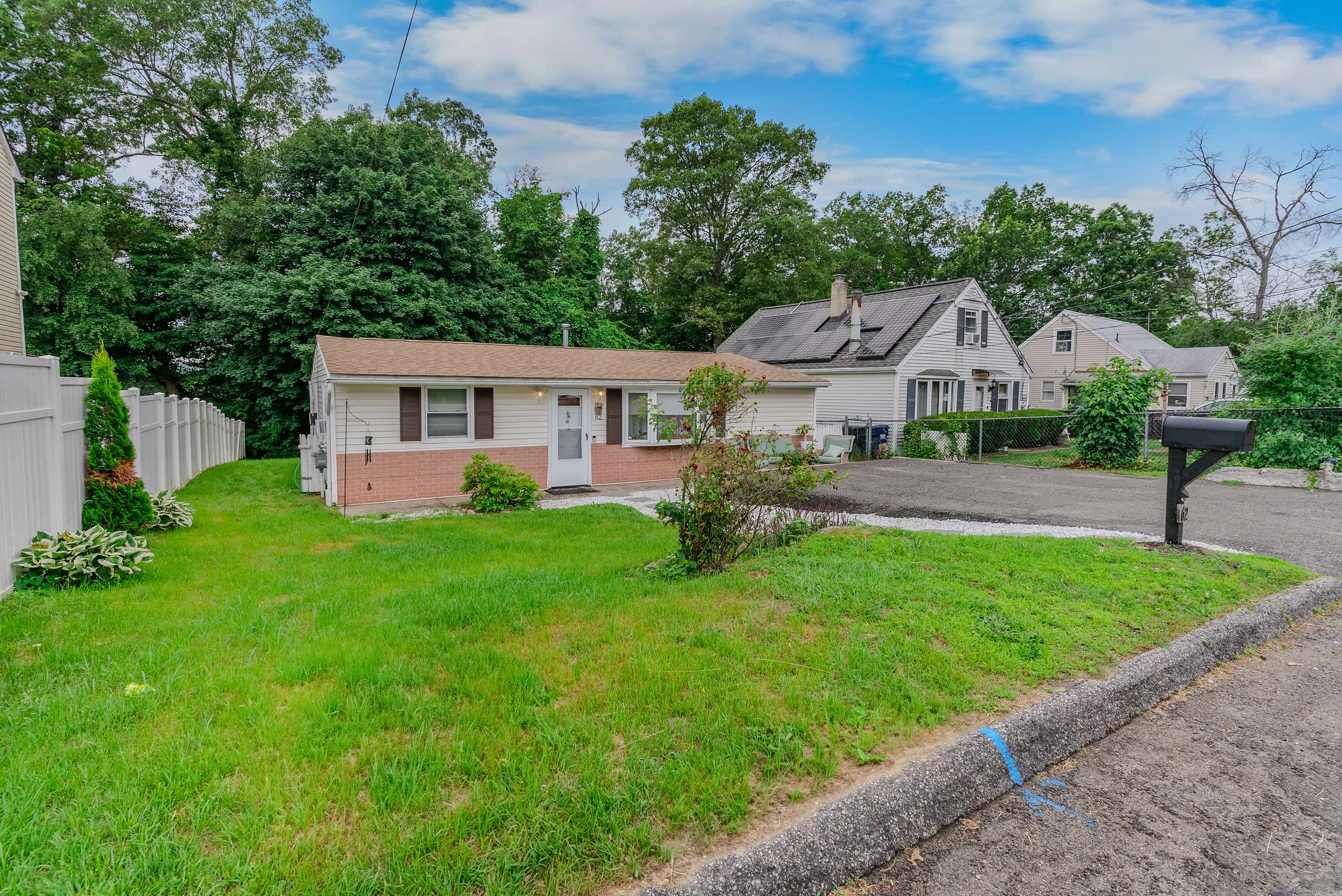 Danbury, CT 06810,62 Forest Avenue