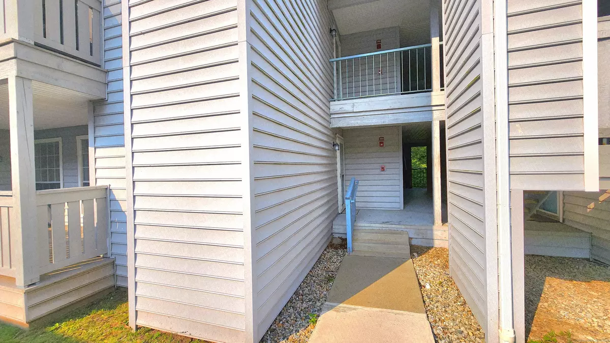 Groton, CT 06340,59 Leafwood Lane #APT 275