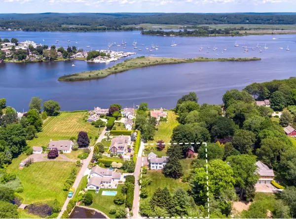 Essex, CT 06426,18 Benson Lane