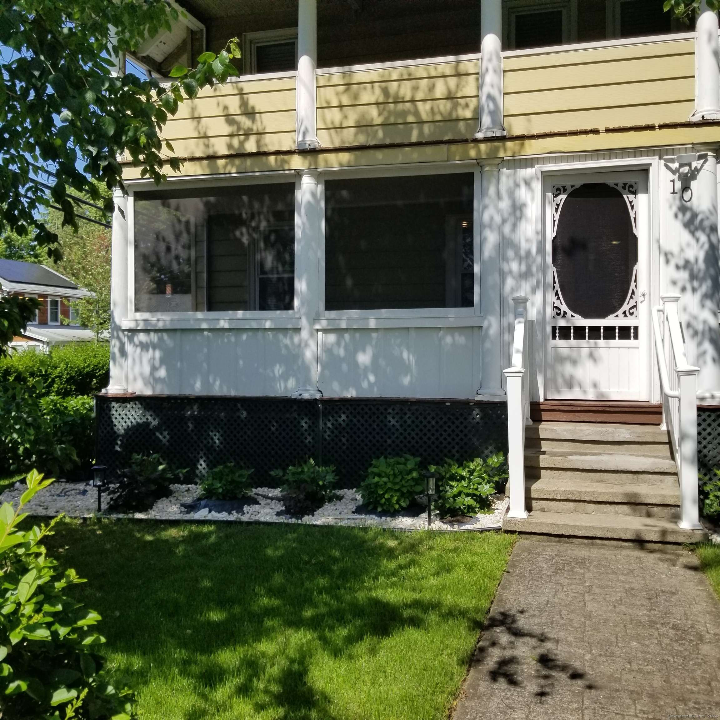 Milford, CT 06460,10 Mills Avenue