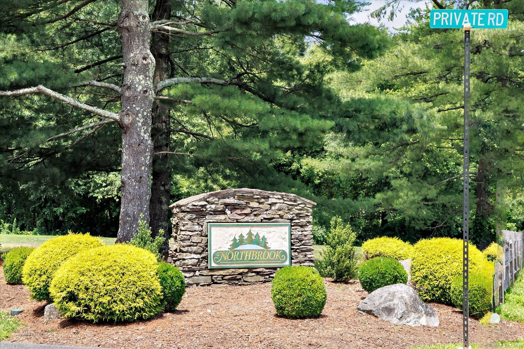 16 Juniper Circle #16, Monroe, CT 06468