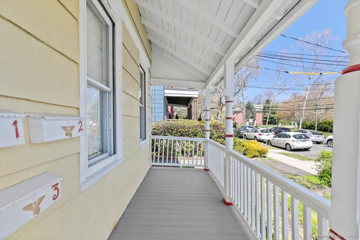New Haven, CT 06511,56 Mansfield Street #1