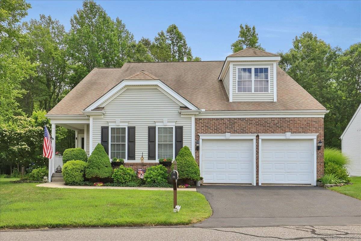 33 Wadsworth Lane #33, Wallingford, CT 06492