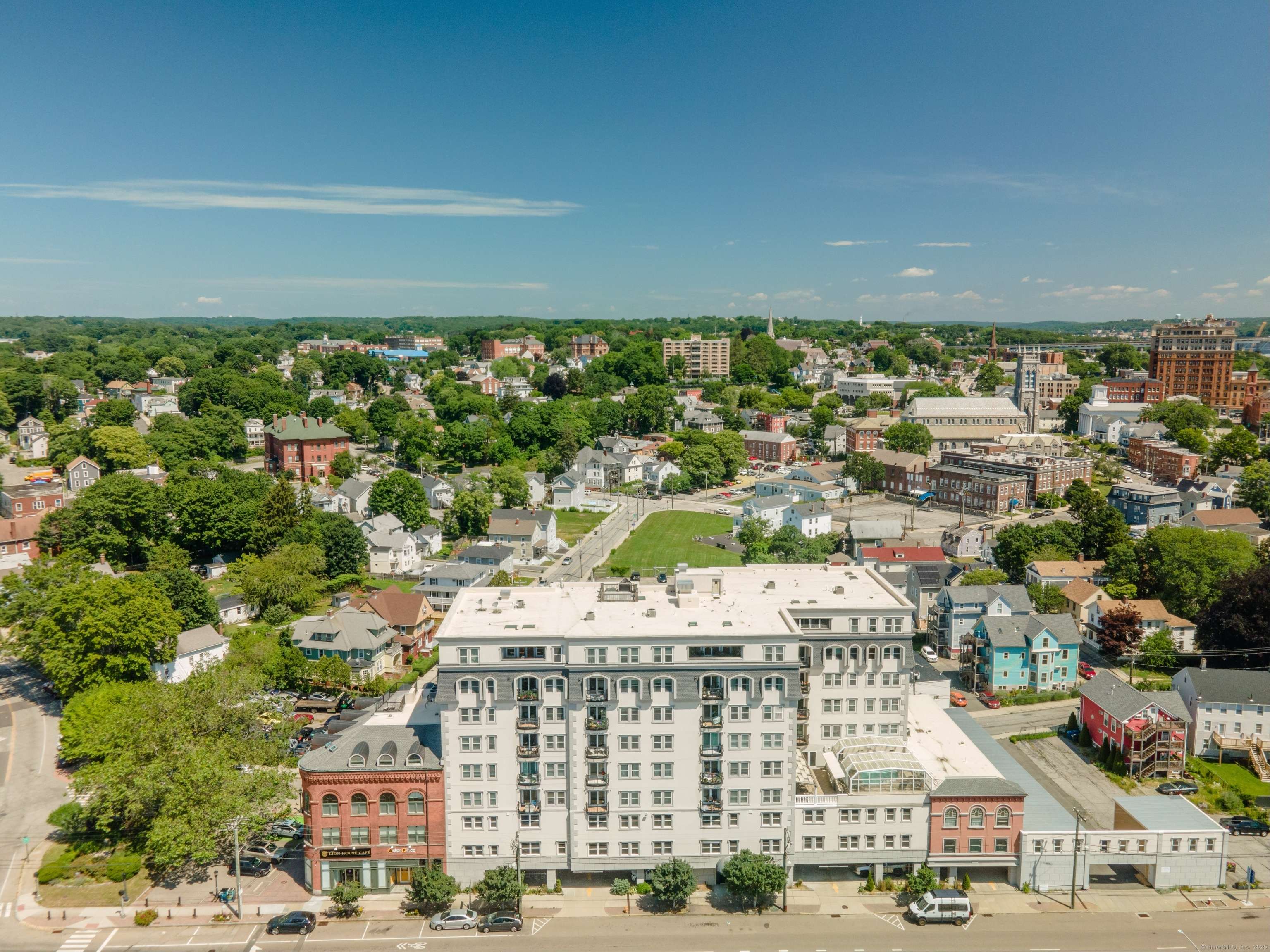 New London, CT 06320,461 Bank Street #708