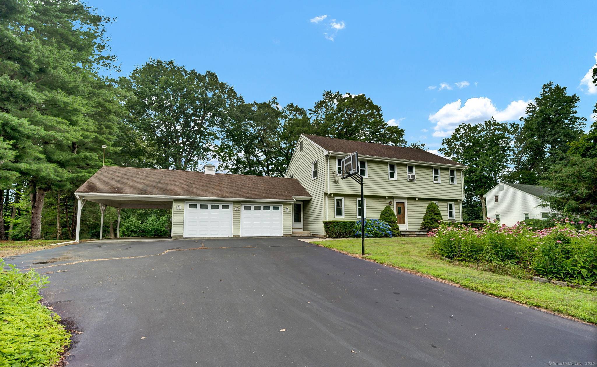 186 Wood Pond Road, South Windsor, CT 06074