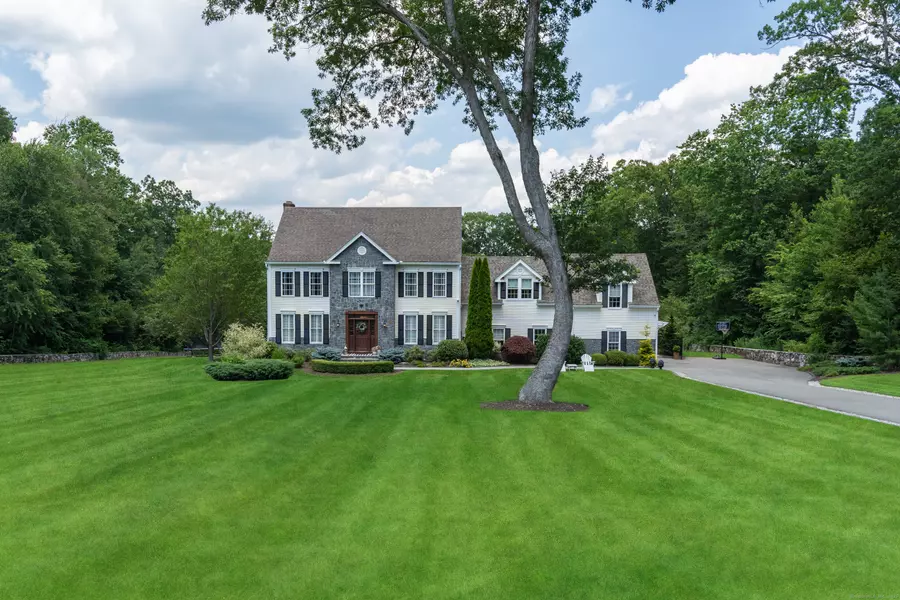 8 Jacob Lane, Killingworth, CT 06419