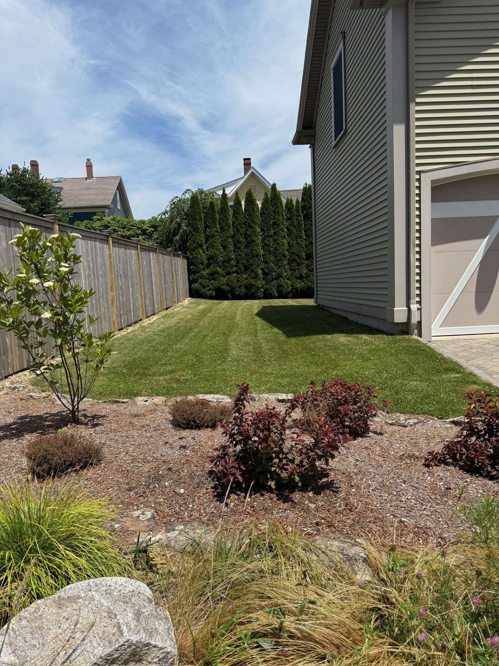 Stonington, CT 06378,5 Lees Court